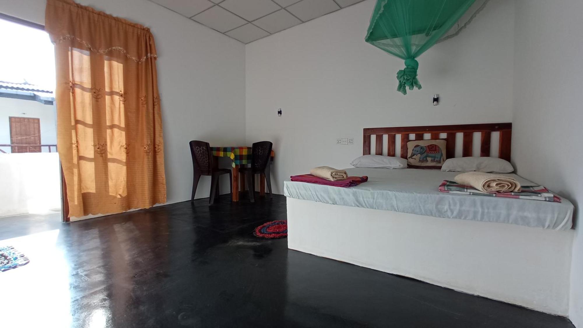 Safari Horizon Udawalawe Bed & Breakfast エクステリア 写真